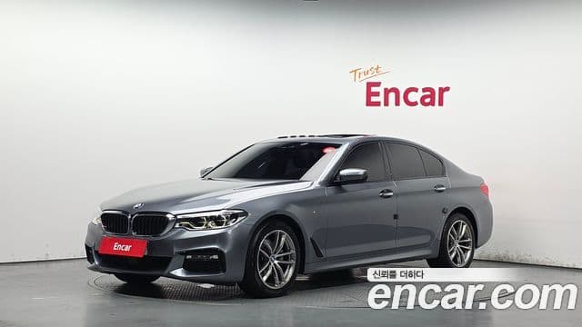 BMW 5 Series (G30)
