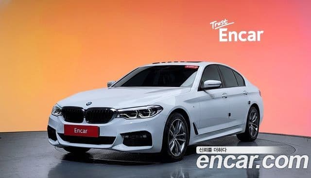 BMW 5 Series (G30)