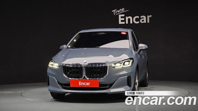 BMW 2 Series Active Tourer (U06) 3