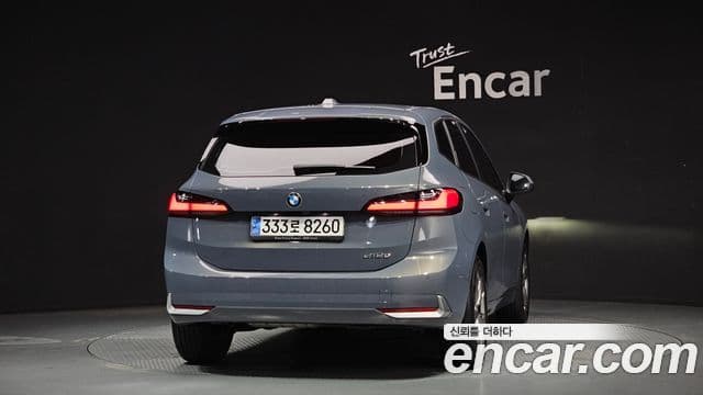 BMW 2 Series Active Tourer (U06) 4