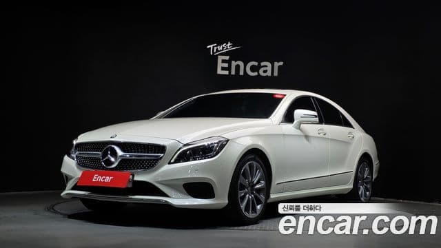 Mercedes-Benz CLS-Class W218