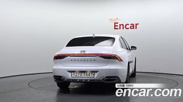 Hyundai The New Grandeur IG 4