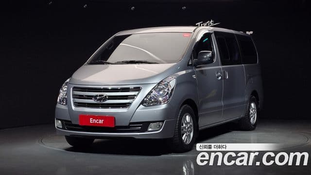Hyundai Grand Starex