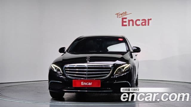 Mercedes-Benz E-Class W213 3