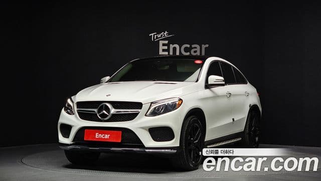 Mercedes-Benz GLE-Class W166