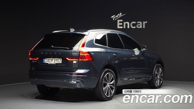 Volvo XC60 2nd Gen 2