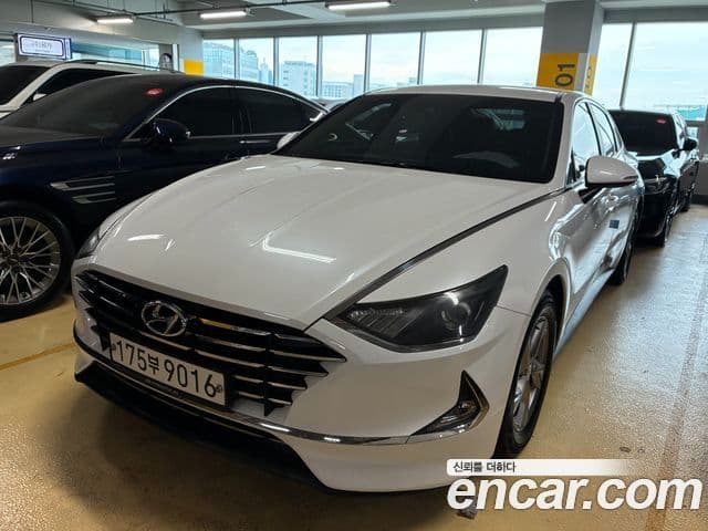 Hyundai Sonata (DN8)