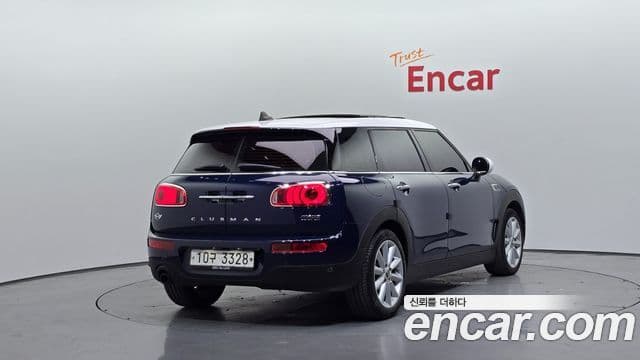 MINI Cooper Clubman 2