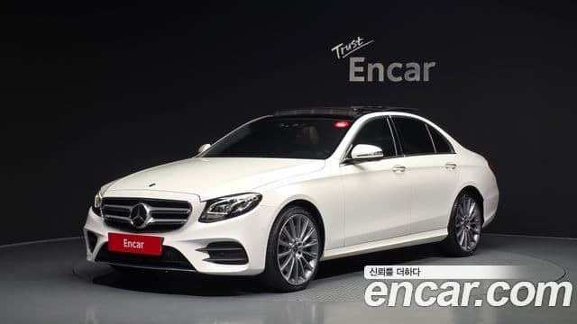 Mercedes-Benz E-Class W213 1