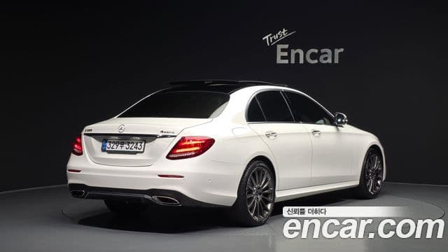 Mercedes-Benz E-Class W213 2