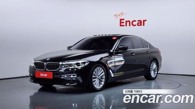 BMW 5 Series (G30)