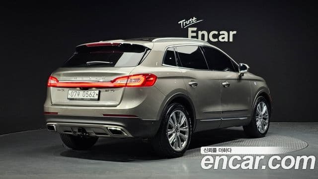 Lincoln MKX 2nd Gen 2