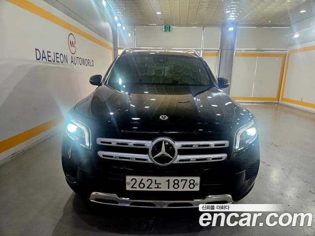 Mercedes-Benz GLB-Class X247