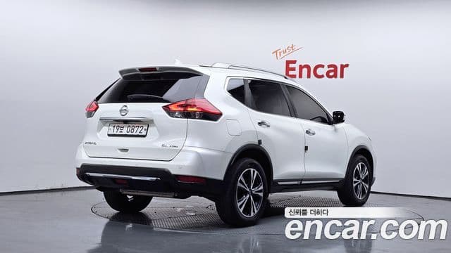 Nissan X-Trail 2