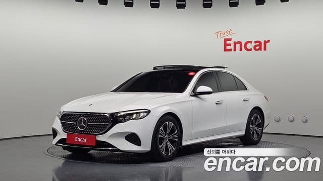 Mercedes-Benz E-Class W214 1