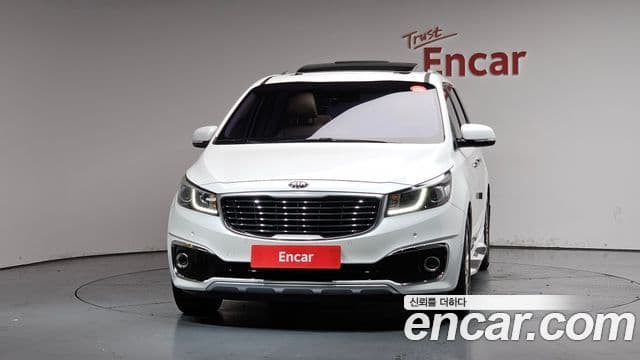 Kia All New Carnival 3