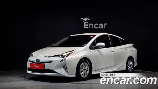 Toyota Prius 4th Gen