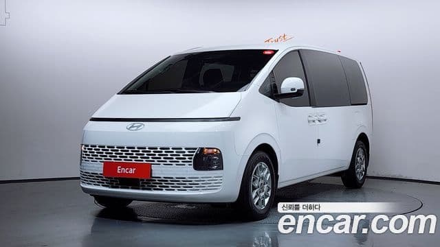 Hyundai Staria