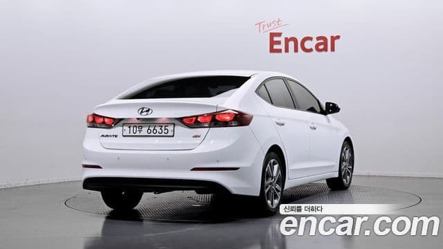 Hyundai Avante AD 2