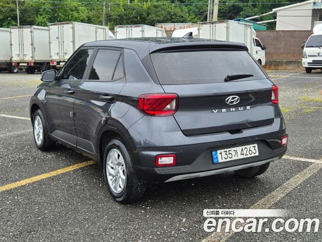 Hyundai Venue 4