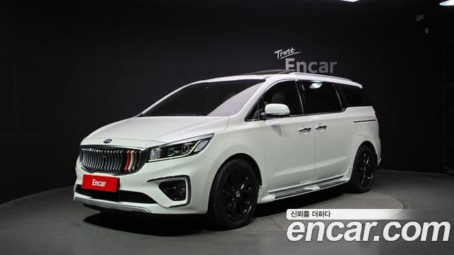Kia The New Carnival 1