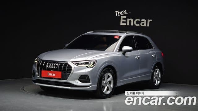 Audi Q3 (F3)