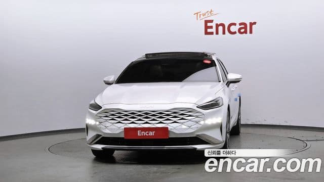 Kia K8 3