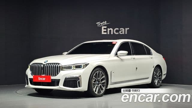 BMW 7 Series (G11)