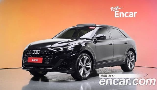 Audi Q8 (4M)