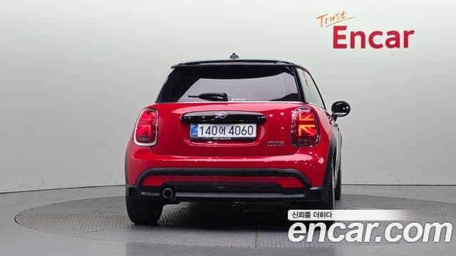 MINI Cooper 4