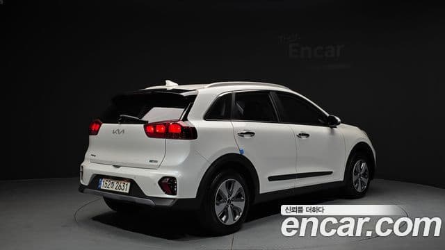 Kia The New Niro 2