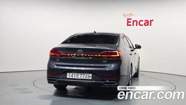 Kia K7 Premier Hybrid 4