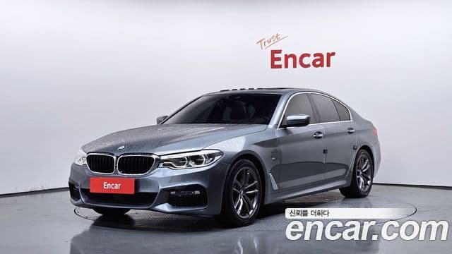 BMW 5 Series (G30)