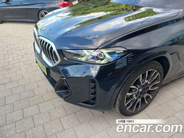 BMW X6 (G06)