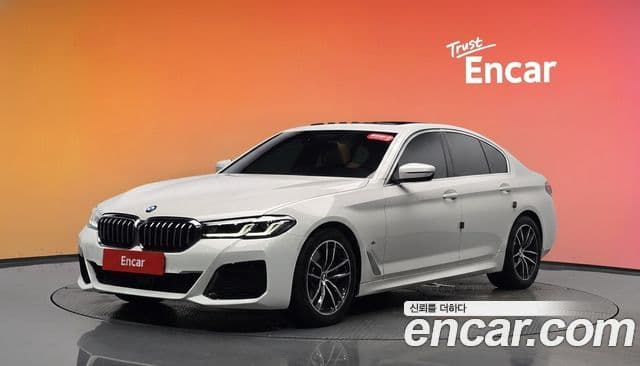 BMW 5 Series (G30)