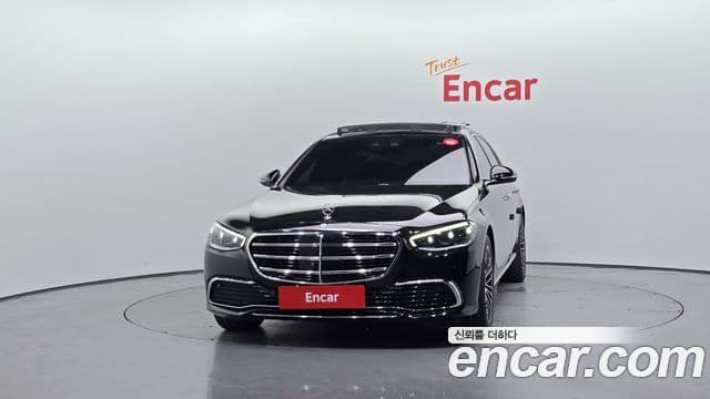 Mercedes-Benz S-Class W223 3