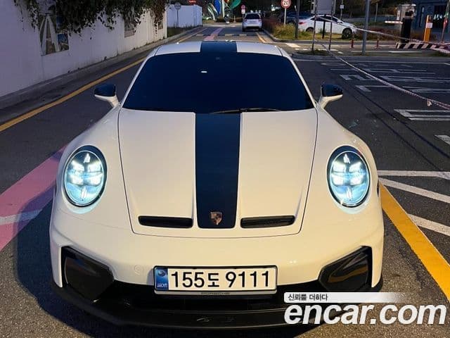 Porsche 911 (992) 2