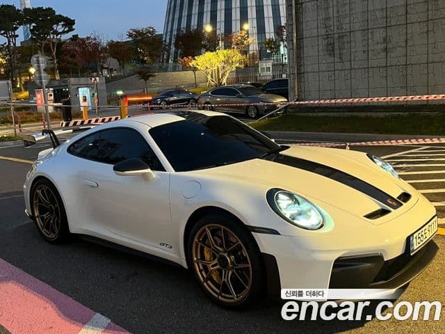 Porsche 911 (992) 3