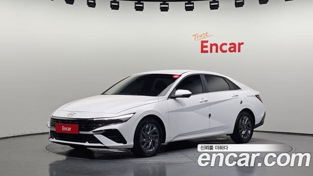 Hyundai The New Avante Hybrid (CN7)