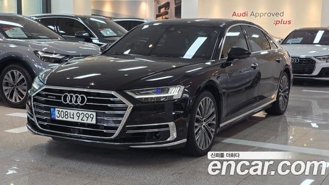 Audi A8 (D5)