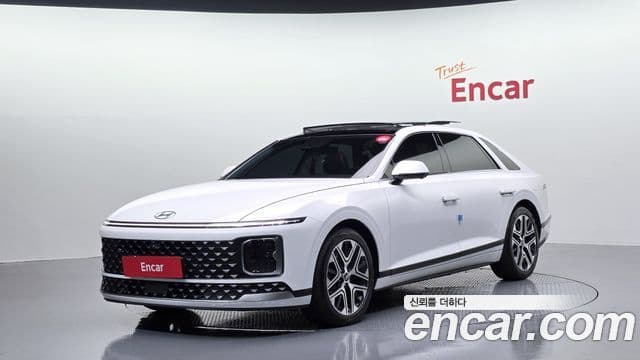 Hyundai Grandeur Hybrid (GN7)