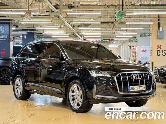 Audi Q7 (4M)