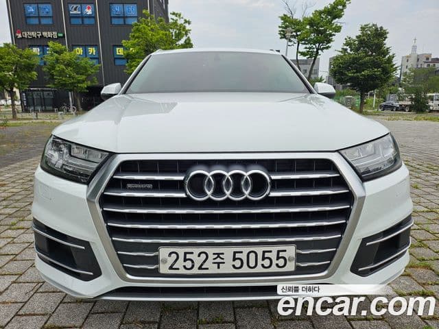 Audi Q7 (4M)