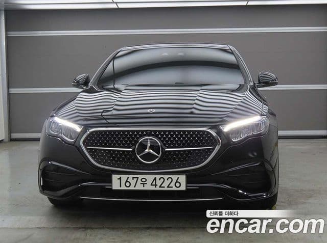 Mercedes-Benz E-Class W214 2