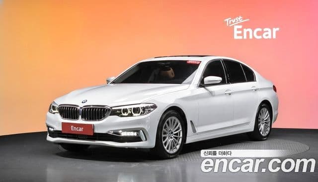 BMW 5 Series (G30)