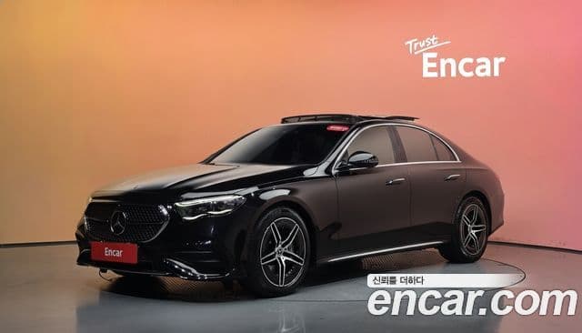 Mercedes-Benz E-Class W214