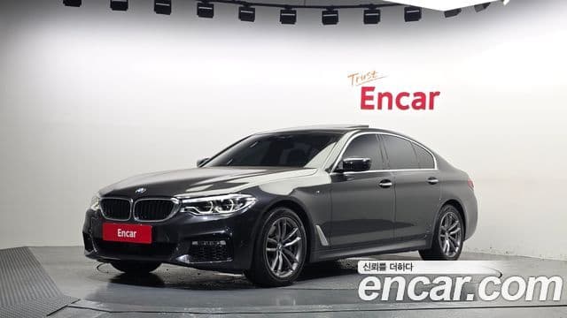 BMW 5 Series (G30)