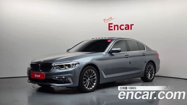 BMW 5 Series (G30)