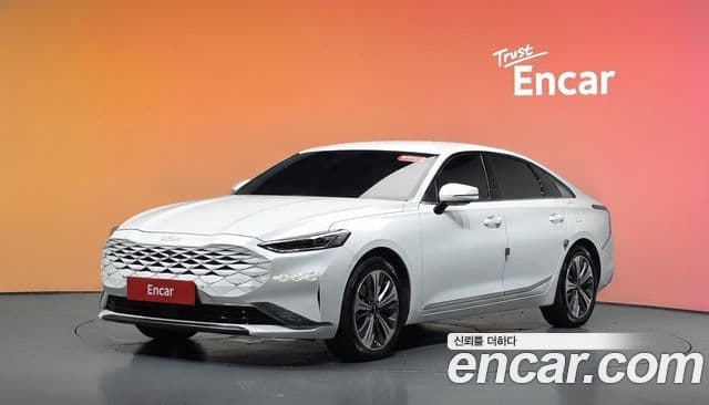 Kia K8 Hybrid