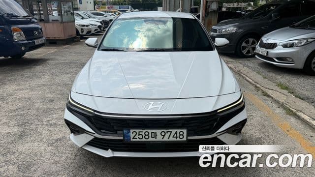 Hyundai The New Avante (CN7)